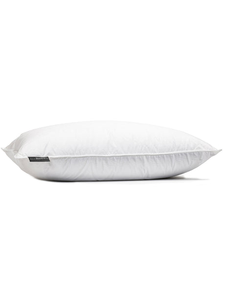 Oreiller en microfibre blanc doux et moelleux, respirant et inspiré des hôtels québécois