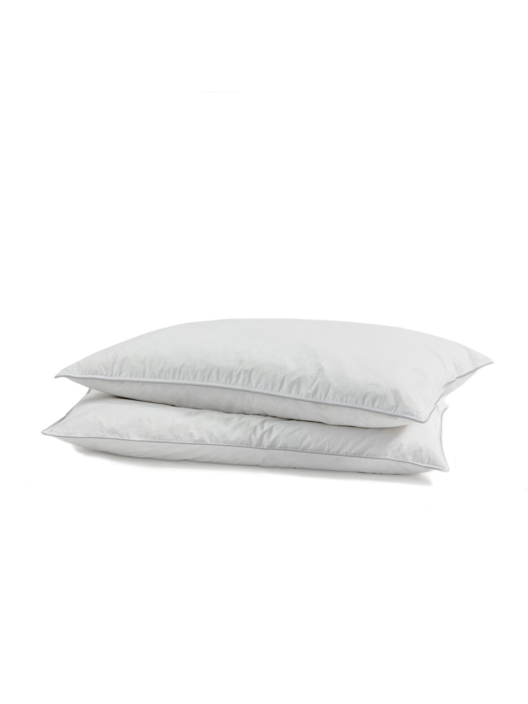 Oreiller Dulcia Deluxe ajustable avec 2 oreillers internes de différentes densités, moelleux et ergonomique, en coton strié style Hotel et un pipping en satin violet